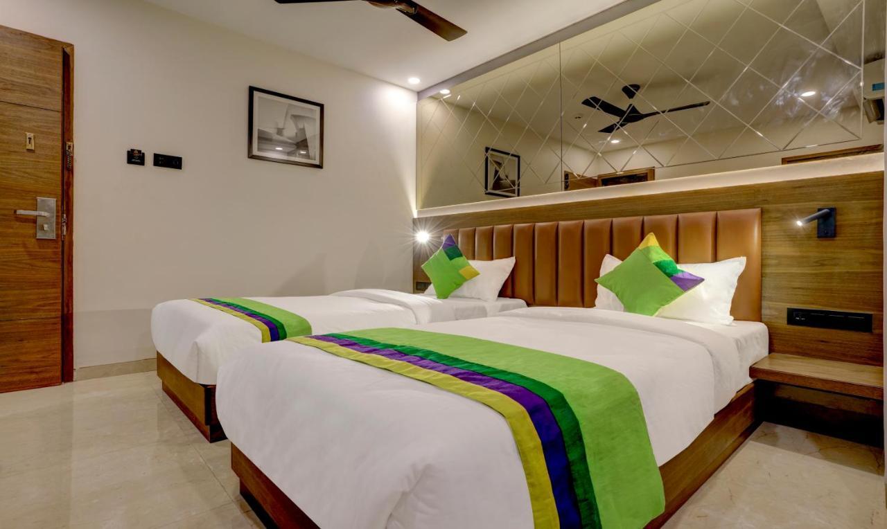 Treebo Castle Rock Hotel Mumbai