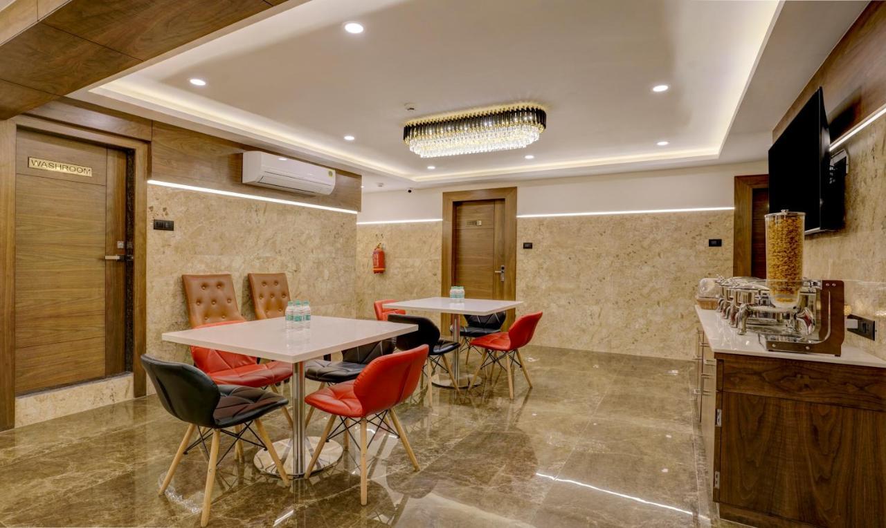 Treebo Castle Rock 3* Mumbai
