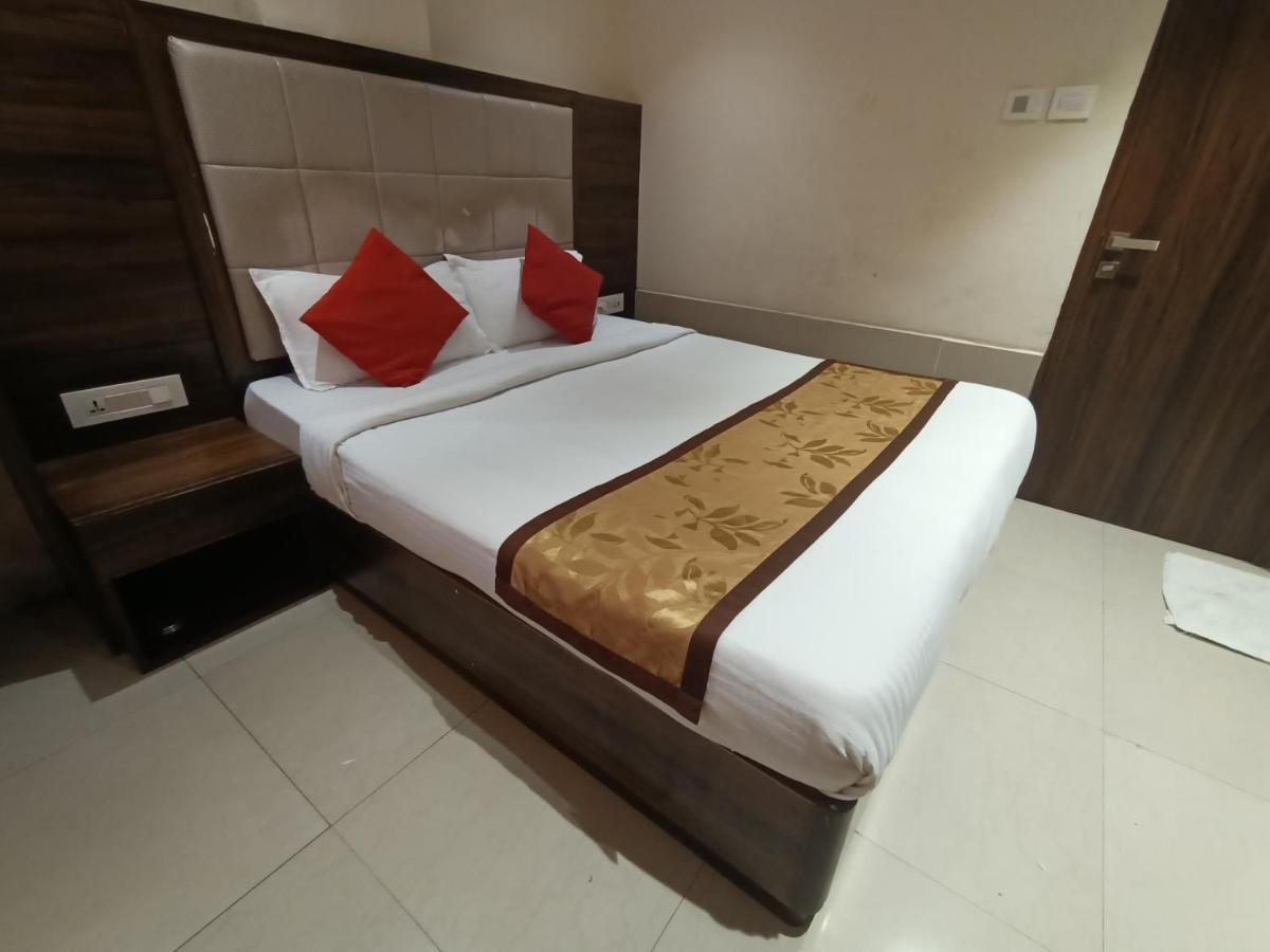 Fabhotel Regal Inn Hotel Mumbai