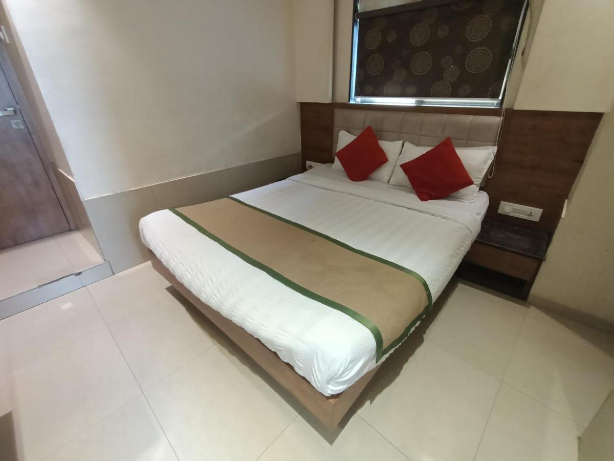 Hotel Fabhotel Regal Inn Mumbai