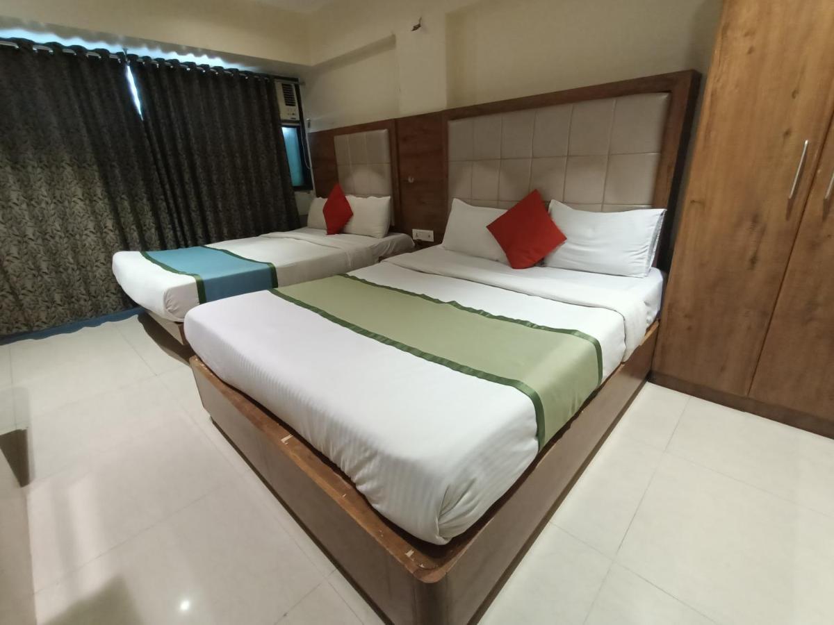 Fabhotel Regal Inn 3*