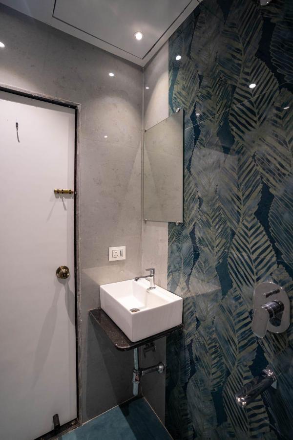 Hotel The Platinum Mumbai