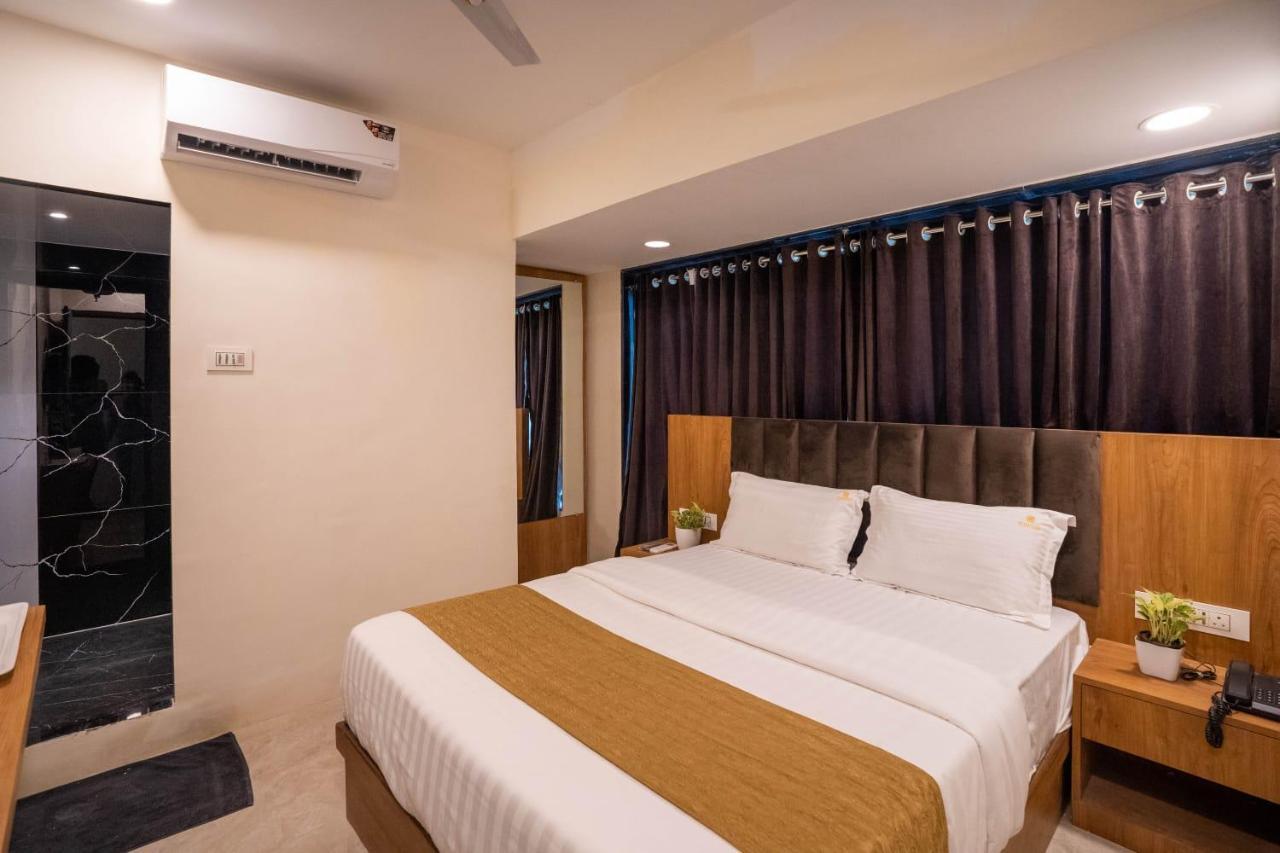 The Platinum Hotel 3*
