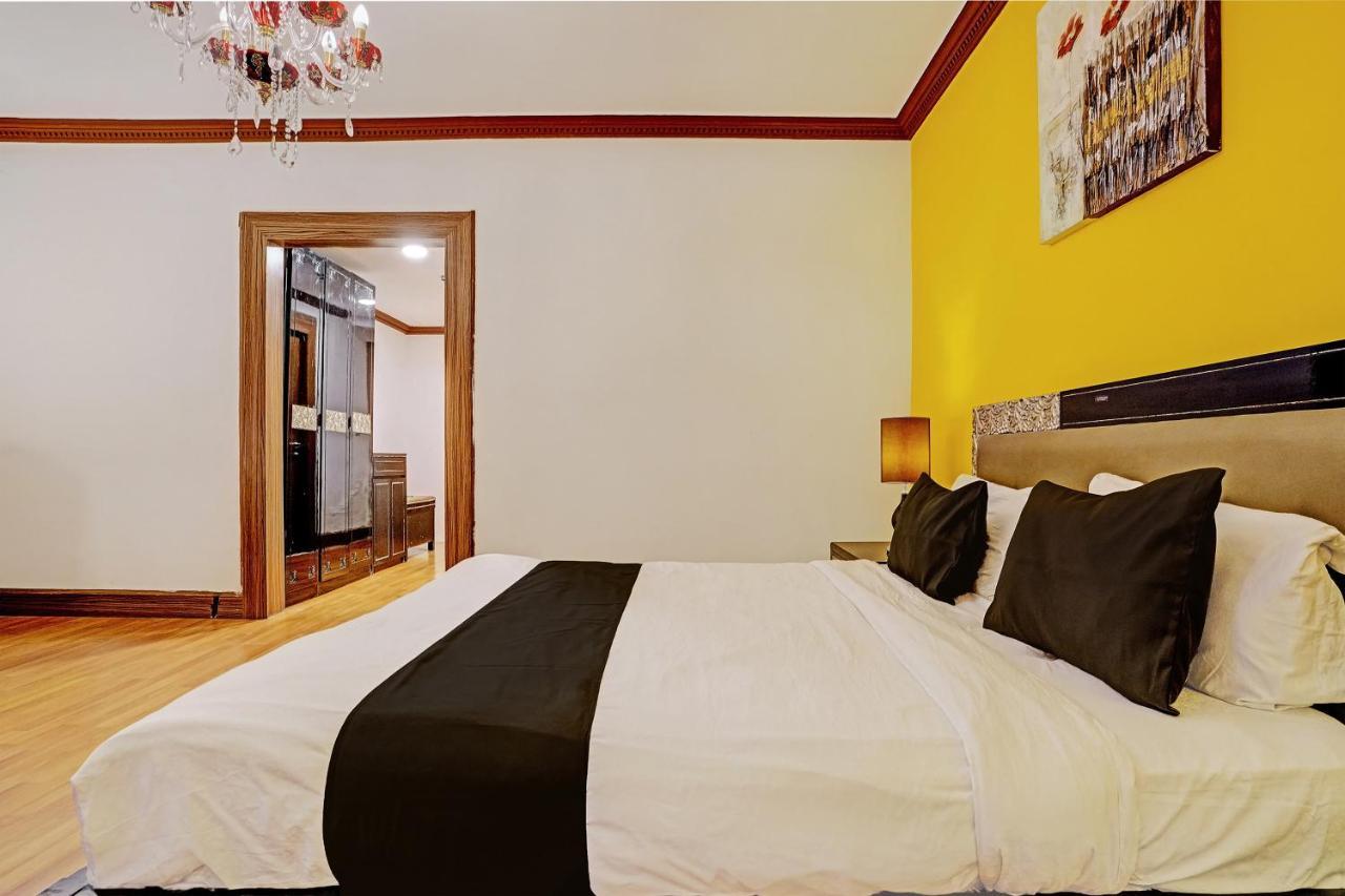 Hotel Townhouse 809 Royal Palms - Rose Collection