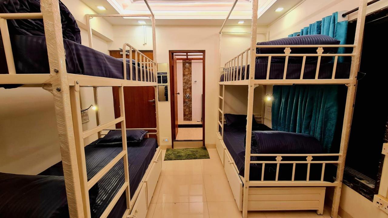 Rostel Live Hostel
