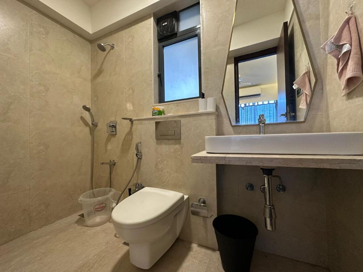 Apartment 1br Service In Bkc By Florastays Mumbai