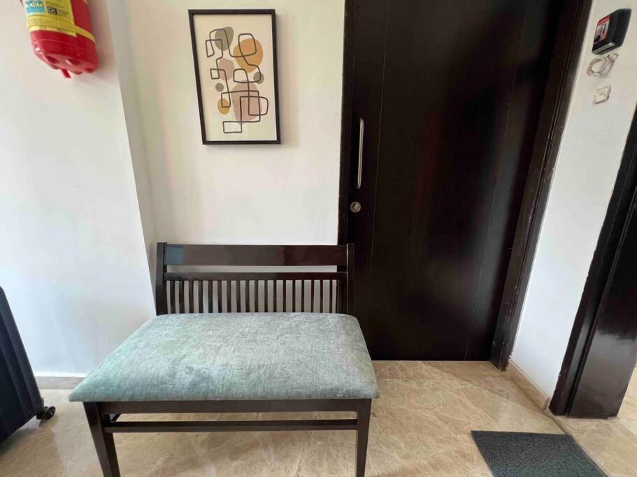 Kakad Classic 5, 16th Rd, Pali Village, Khar West By Connekt Homes Apartment *