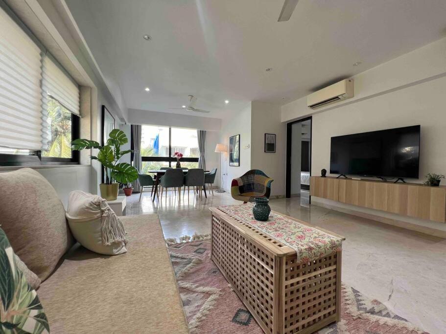 Kakad Classic 5, 16th Rd, Pali Village, Khar West By Connekt Homes Apartment Mumbai