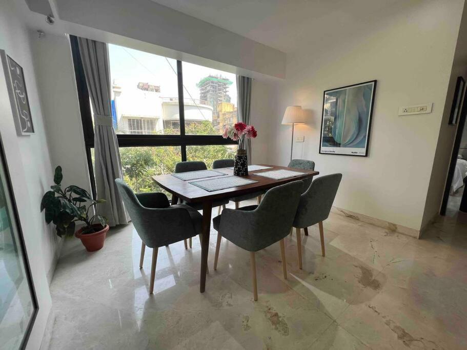 Apartment Kakad Classic 5, 16th Rd, Pali Village, Khar West By Connekt Homes *