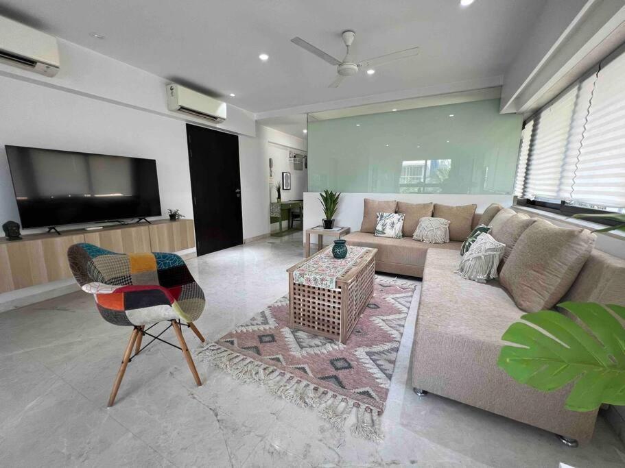 Kakad Classic 5, 16th Rd, Pali Village, Khar West By Connekt Homes Apartment Mumbai