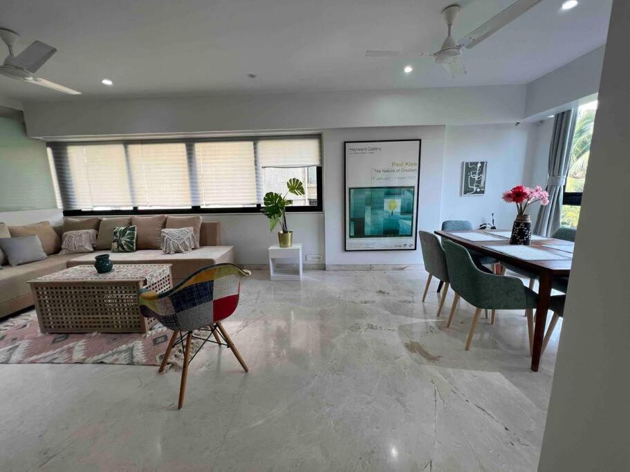 Apartment Kakad Classic 5, 16th Rd, Pali Village, Khar West By Connekt Homes