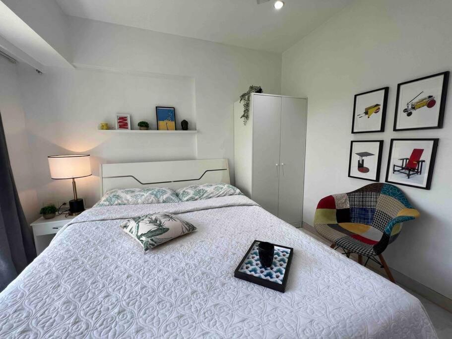 Kakad Classic 5, 16th Rd, Pali Village, Khar West By Connekt Homes Mumbai