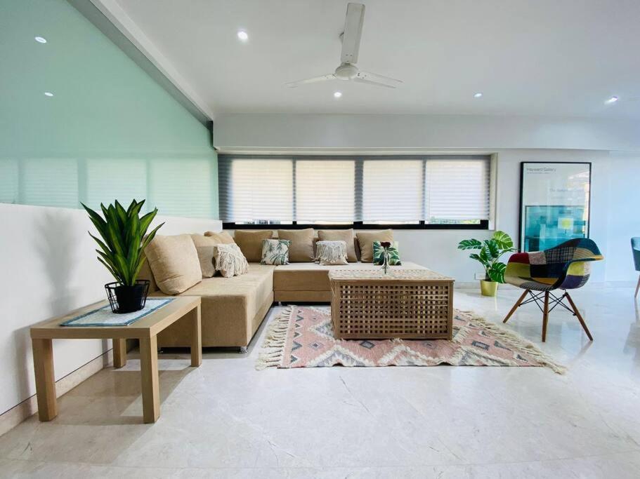 Kakad Classic 5, 16th Rd, Pali Village, Khar West By Connekt Homes Apartment