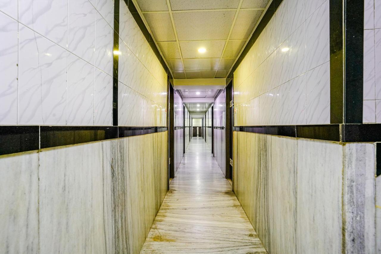 Fabhotel King's Palace