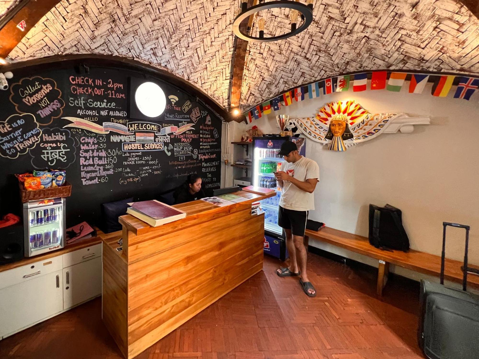 Hostel Backpacker Cowies Mumbai