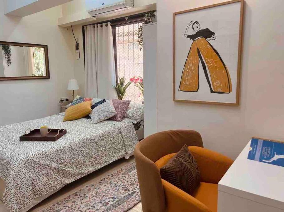Dawn - A Spacious Modern In Bandra At Almeida Park By Connekt Homes *