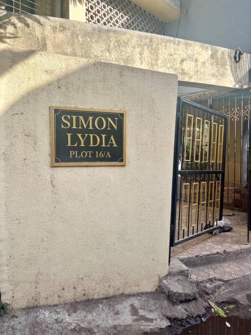 Simon Lydia 3 - A Bliss Nest In Bandra, Pali Village By Connekt Homes Apartment *