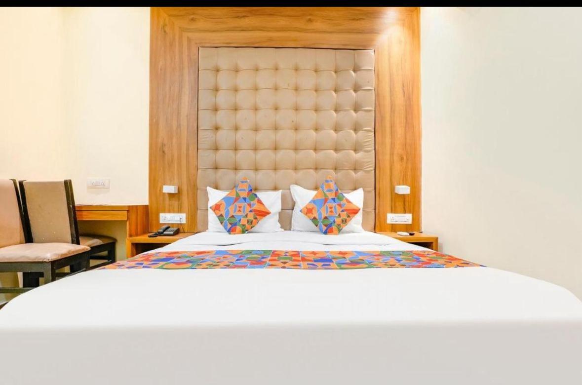 Cozy T2 Airport Hotel Mumbai