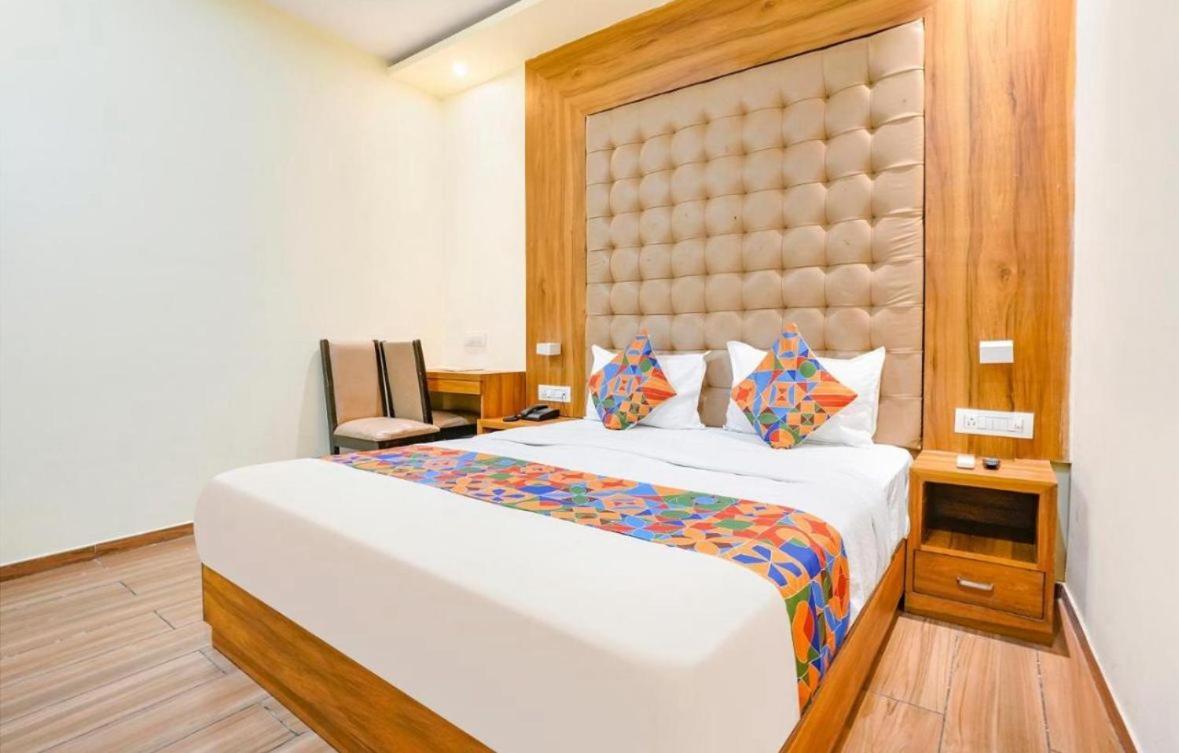 Hotel Cozy T2 Airport 3*