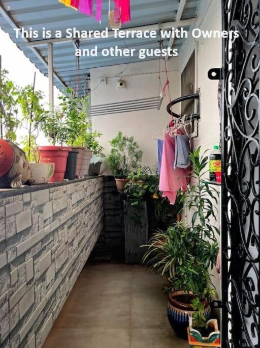 Apartment Cozy Private W Private Bath N Skyline View Mumbai