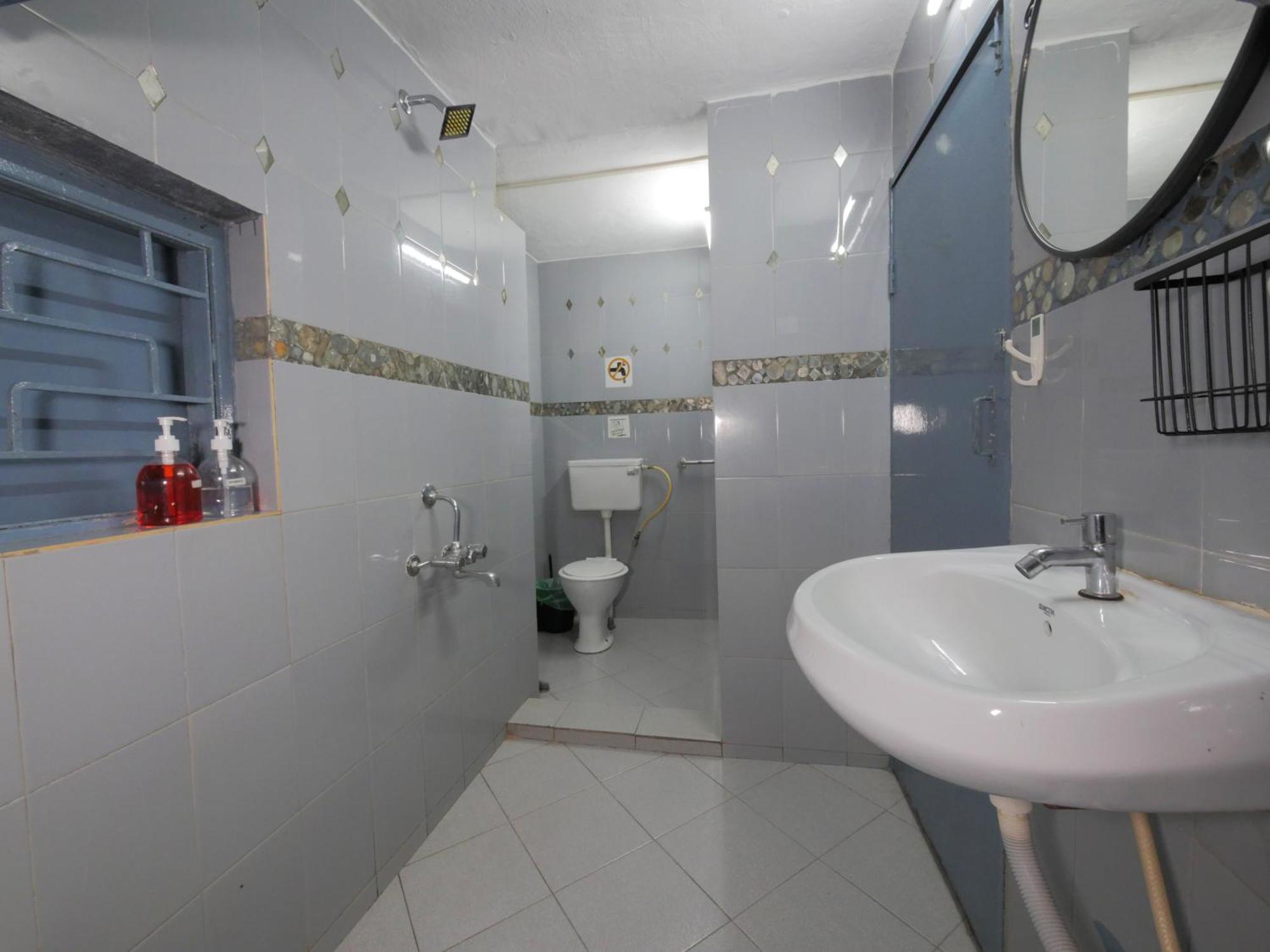 Ranger Apartment *