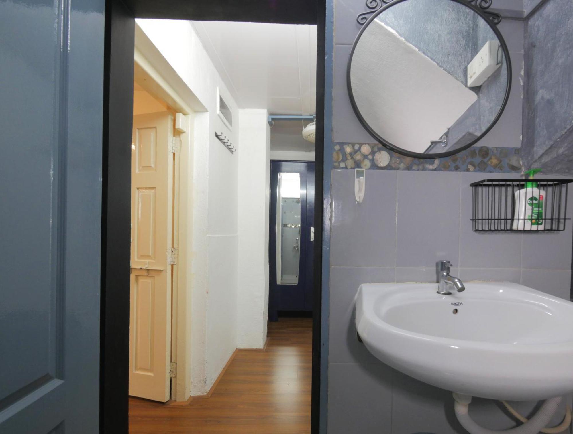 Ranger Apartment *