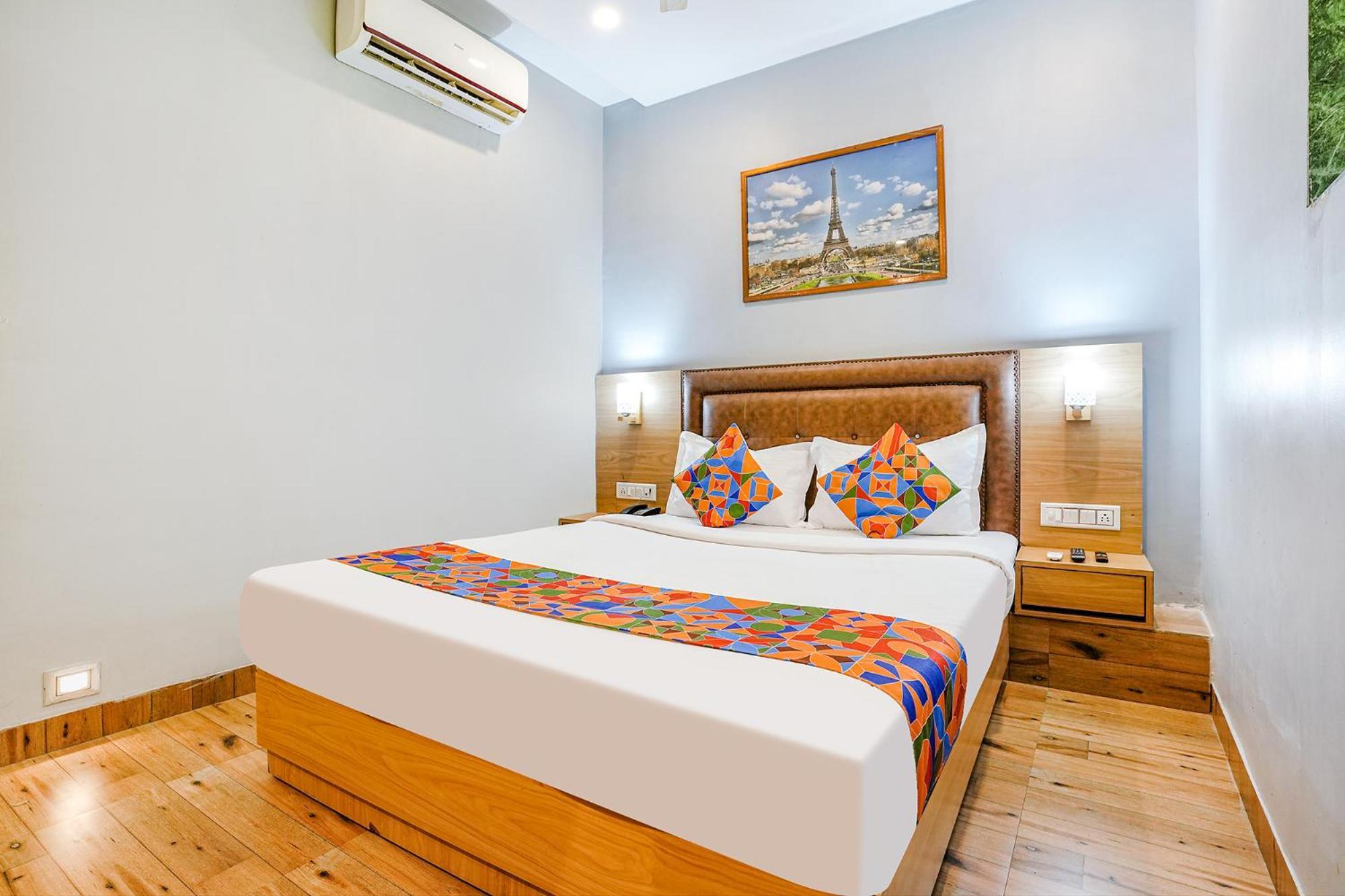 Zara Grand Hotel 4*