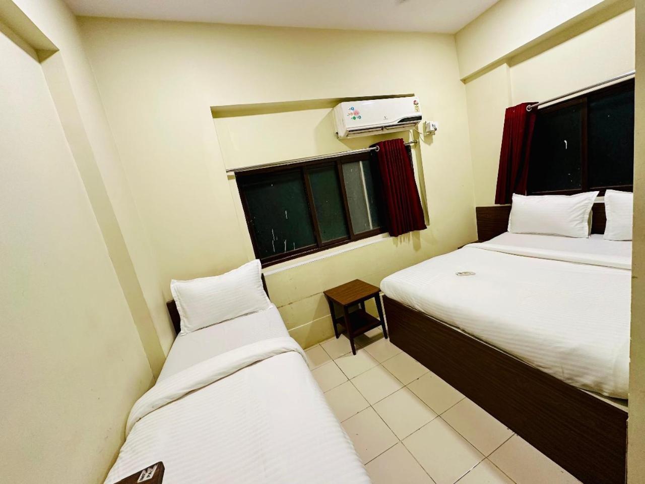 Amber 3* Mumbai