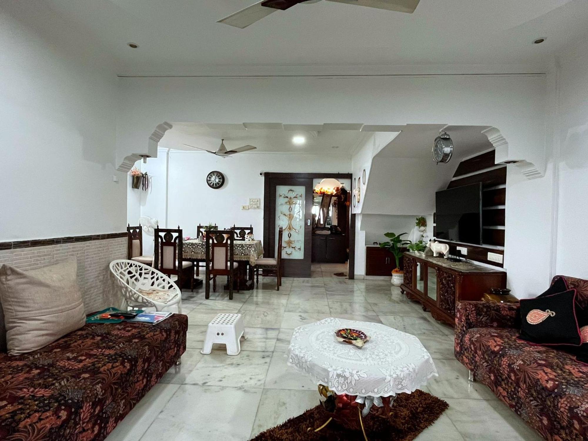Spacious Private Amidst The