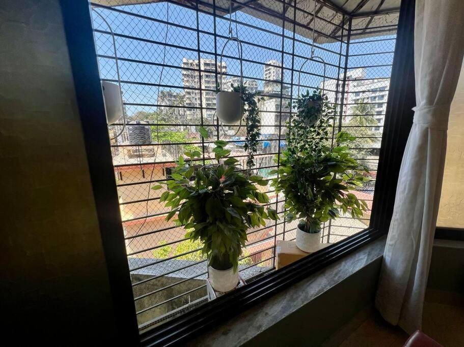 Simon Lydia 5 - A Sunlit Charm In Bandra, Pali Village By Connekt Homes Apartment