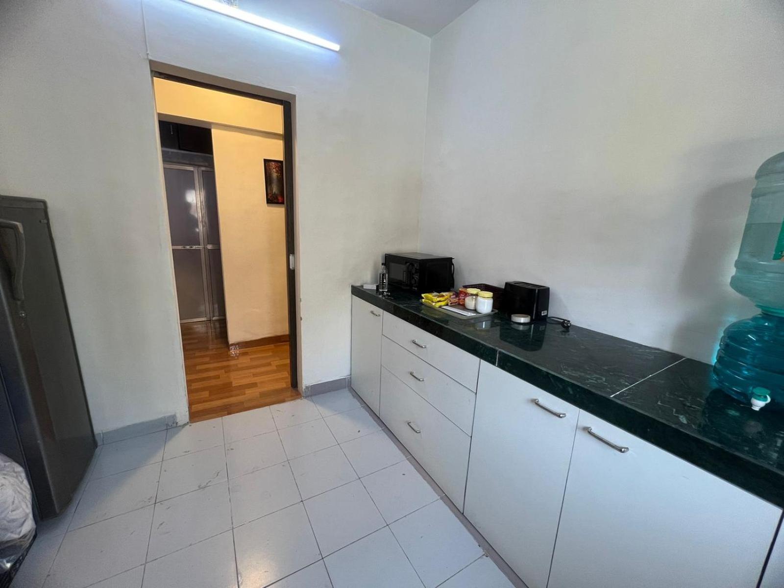 Sixth Sense Lokhandwala Apartment