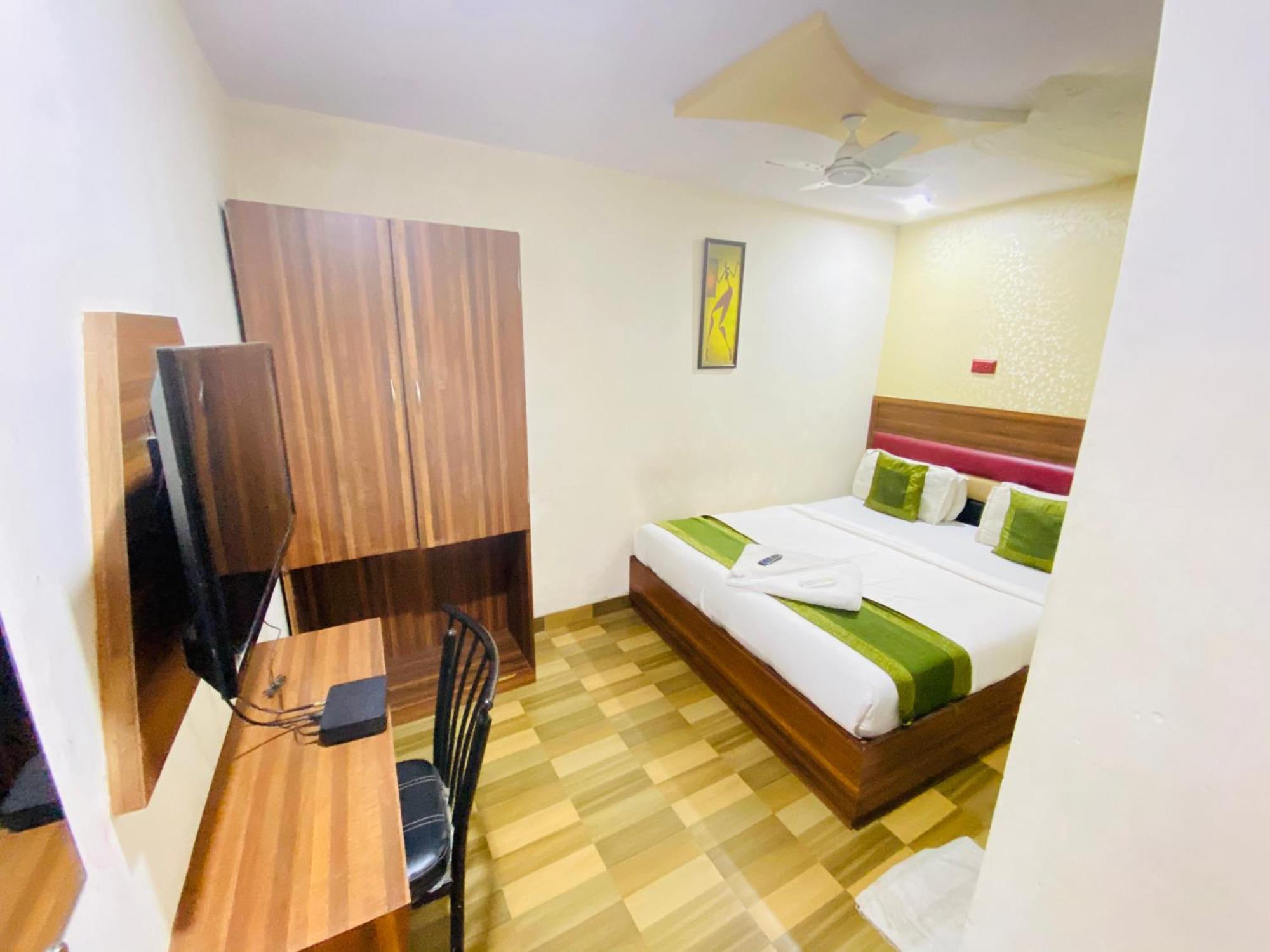 Bed & Breakfast Airport Residency Mumbai