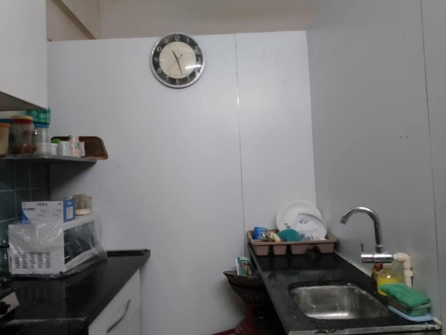 Luxurious 3 Bedroom Hall In Bandra West Mumbai