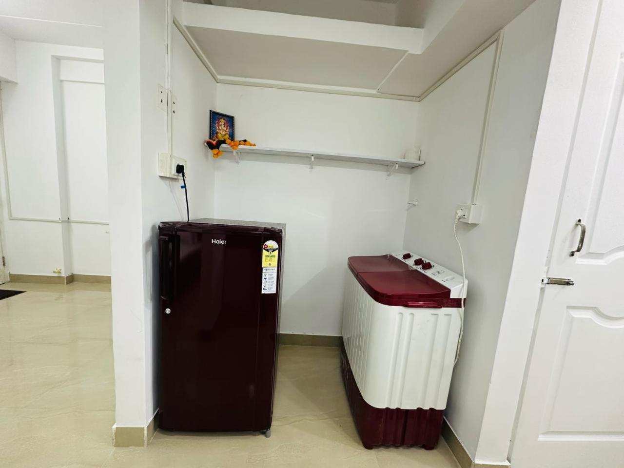 1br Parel Apartment *