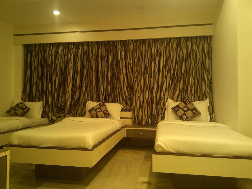 Hotel Oc Residency Mumbai