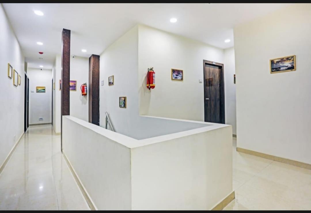 Tavakkal - Near Airport & Us Consulate Bkc 2* Mumbai