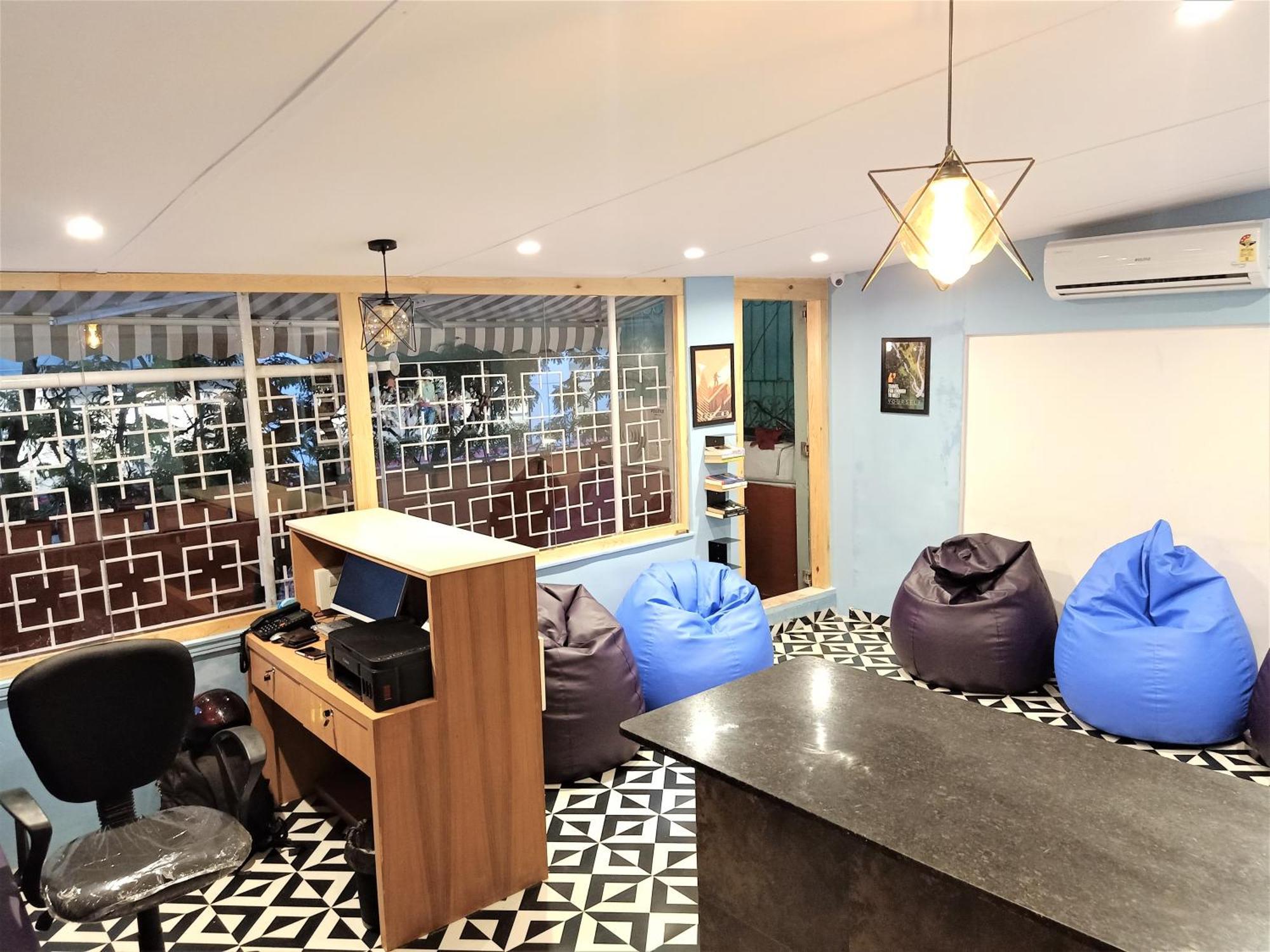 Stay Villa Hostel For Male And Female * Mumbai
