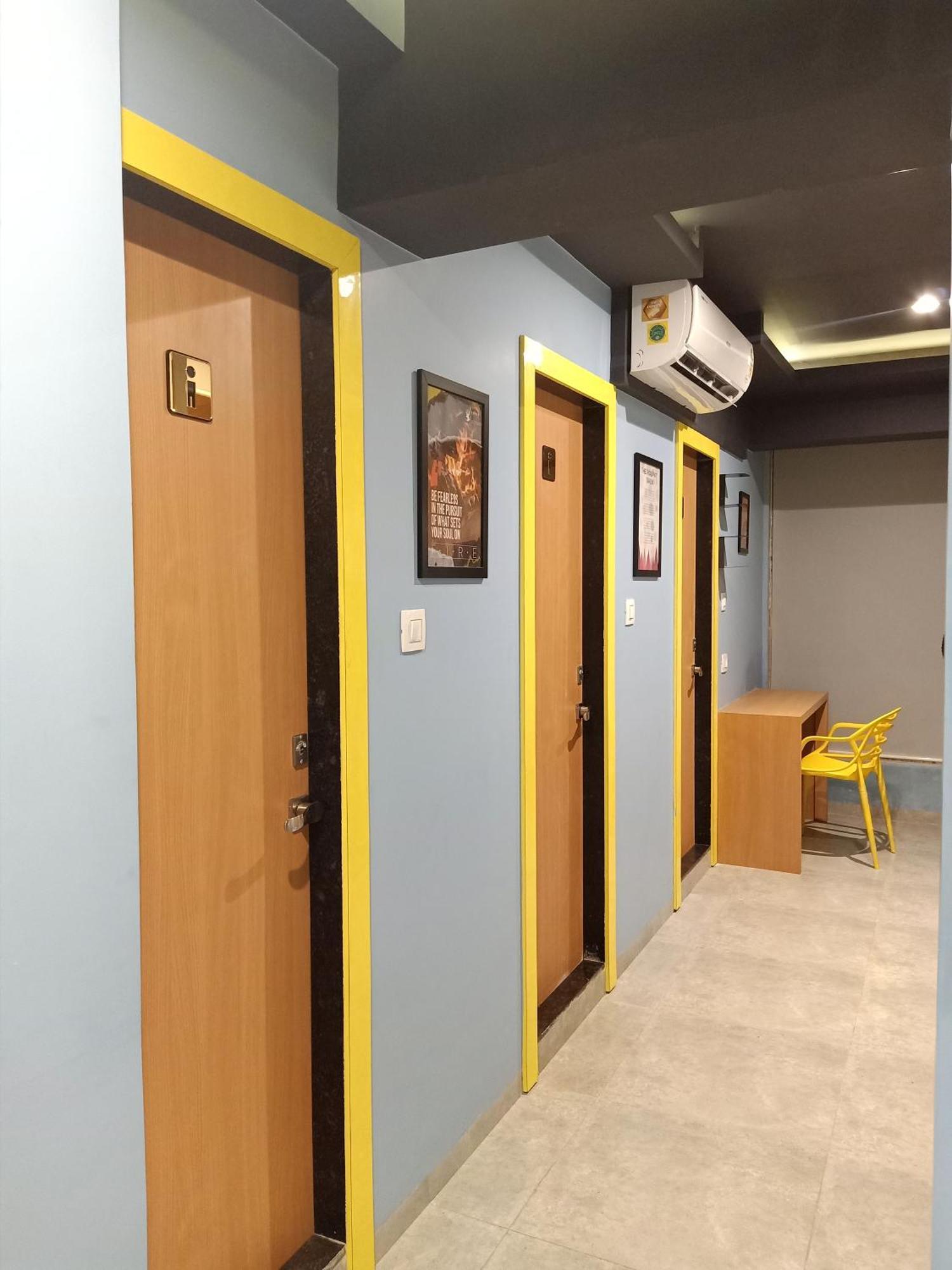 Stay Villa Hostel For Male And Female *