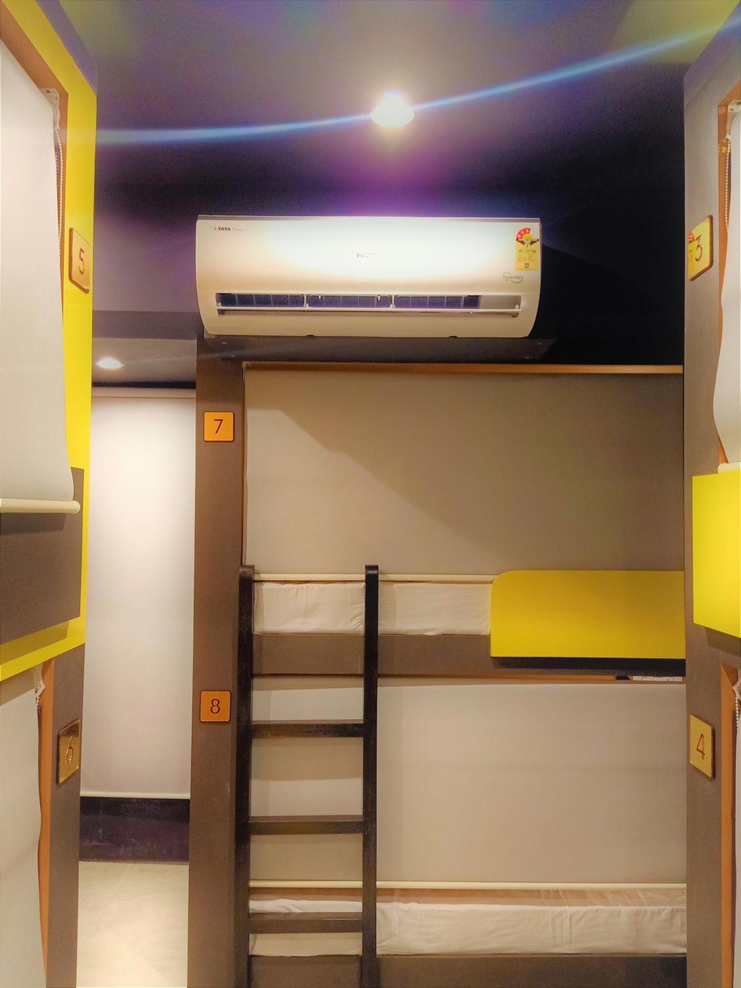 Stay Villa Hostel For Male And Female Mumbai