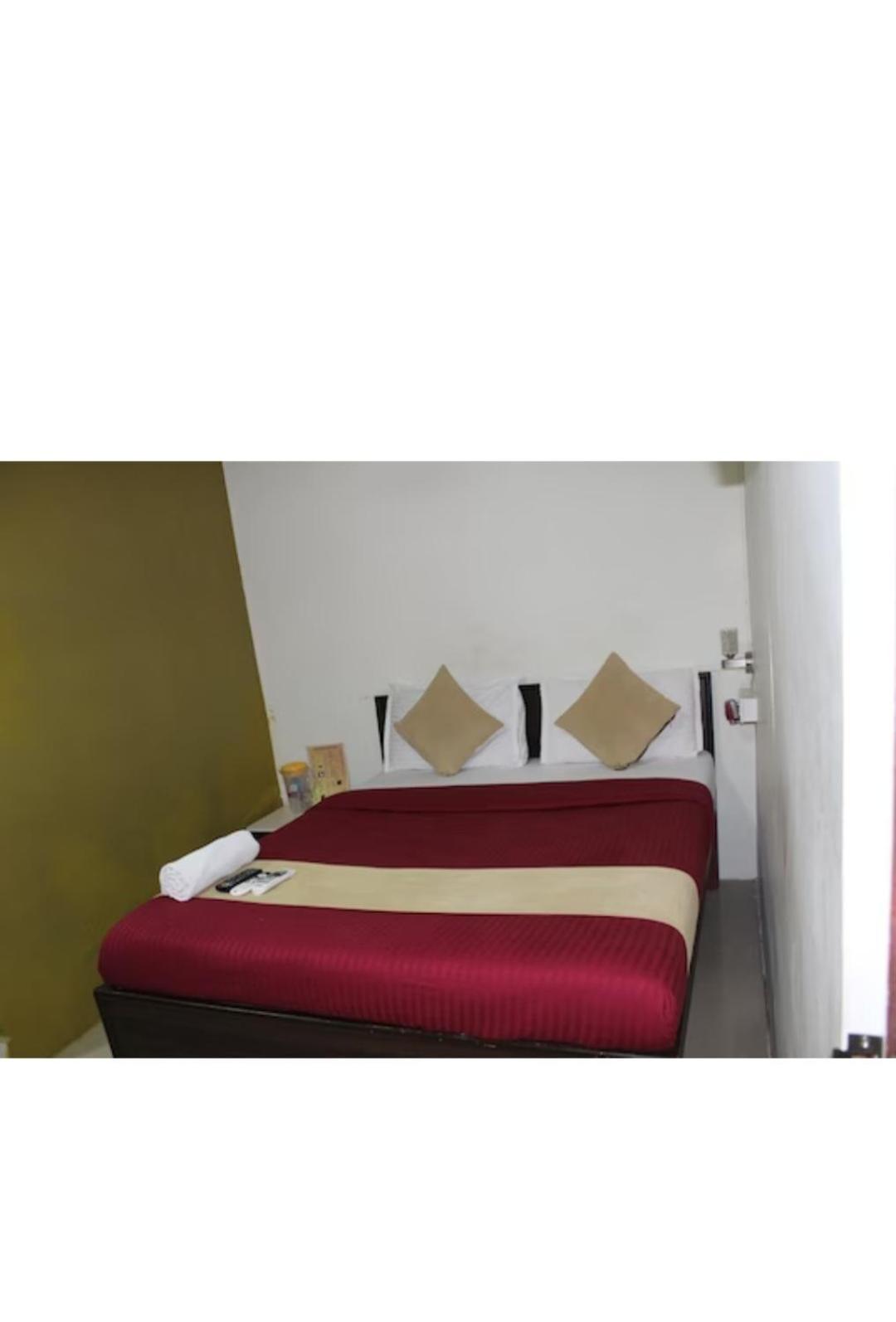 Hotel Hotel Saffron Inn 3*