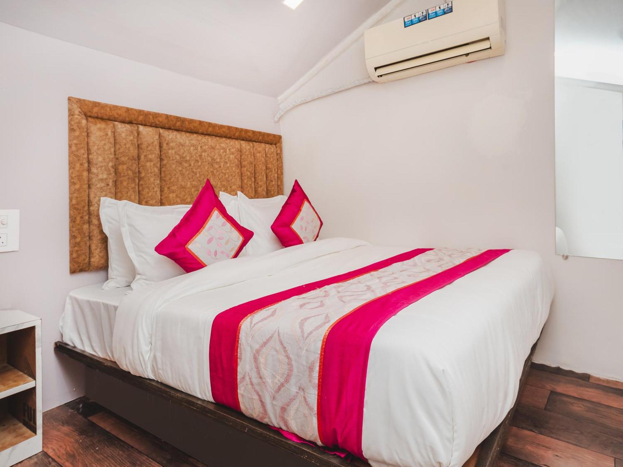 Afra Dormitory For Female & Male 5 Min From Airport Hotel 3*