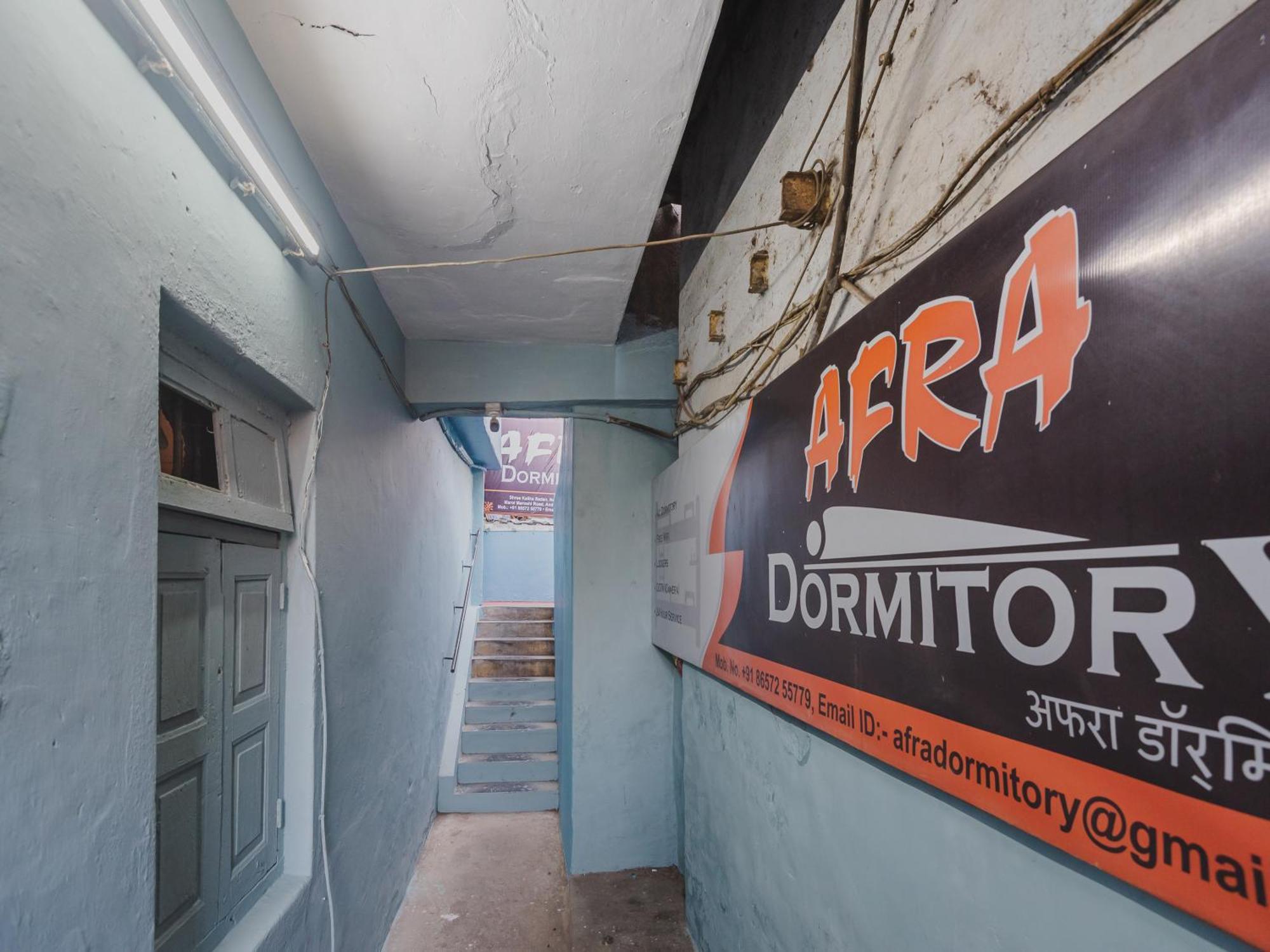Hotel Afra Dormitory For Female & Male 5 Min From Airport Mumbai