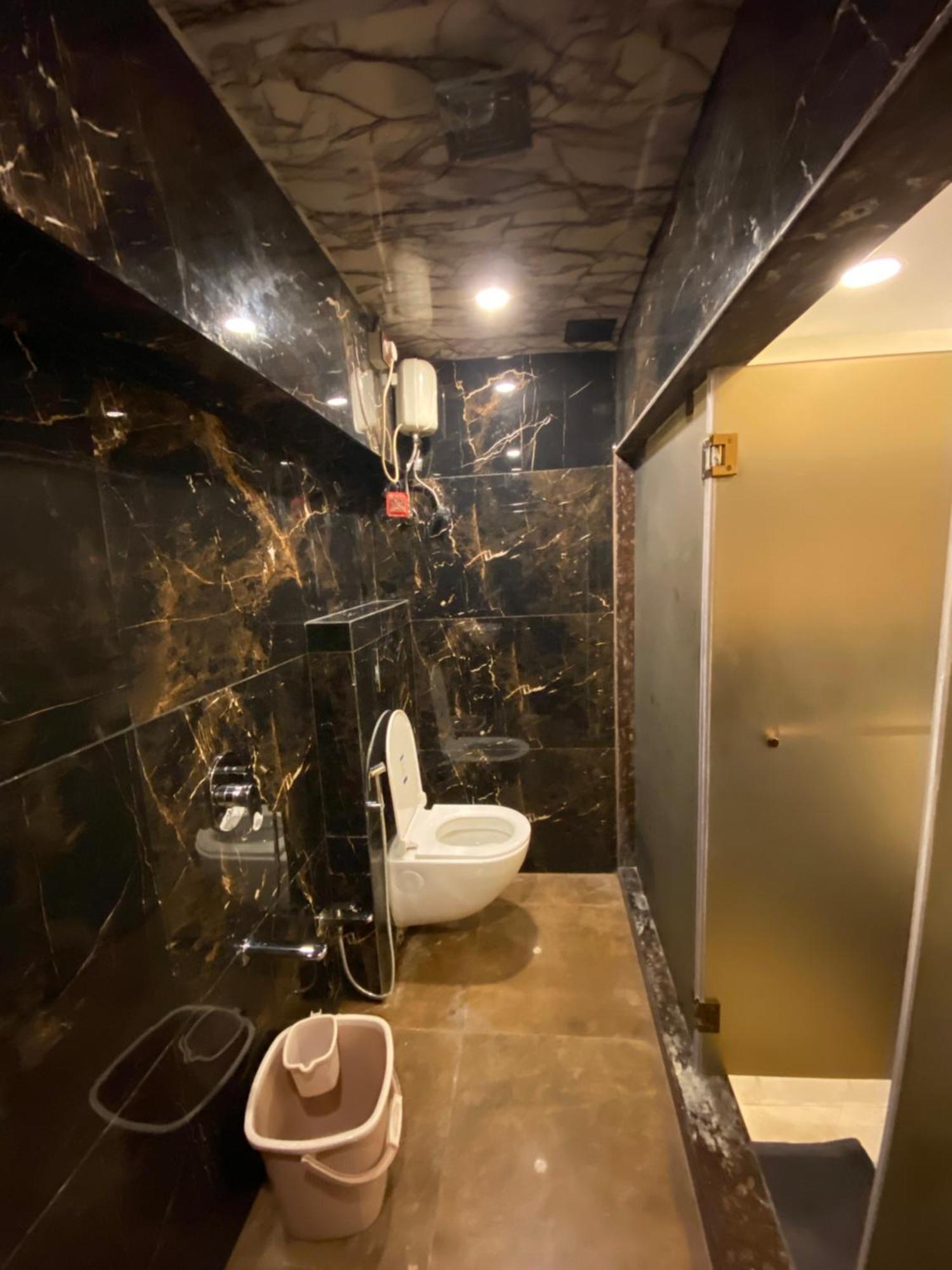97 Inn- Andheri Versova Hotel Mumbai
