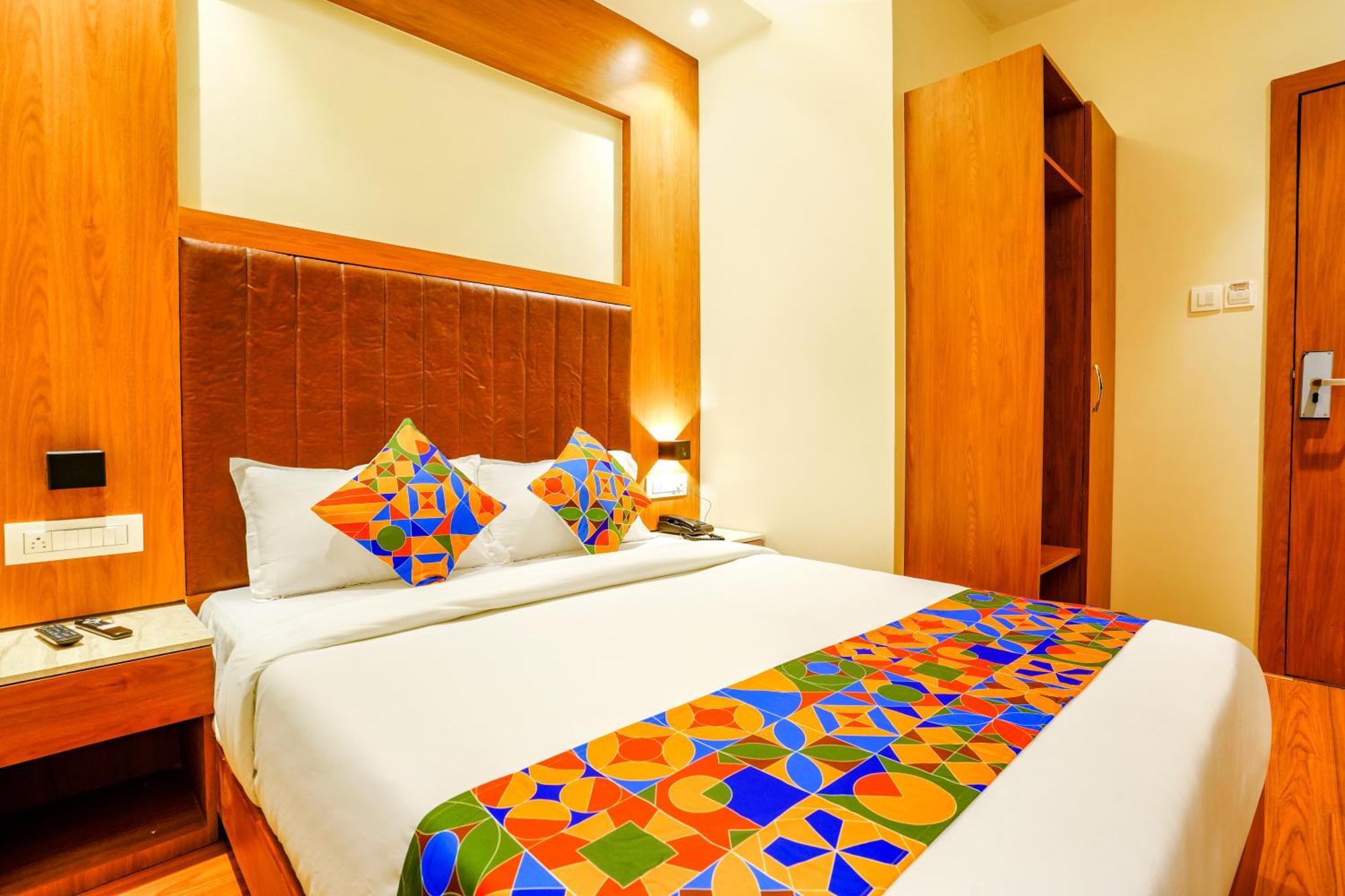The Azure 3* Mumbai