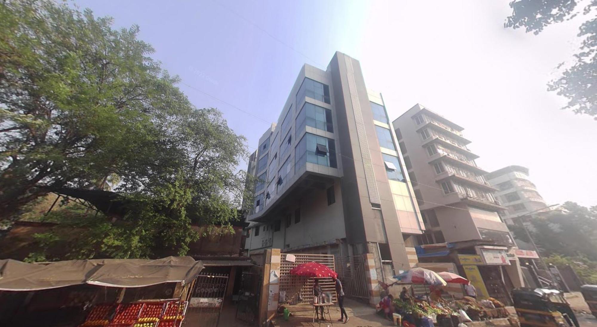 Hotel Beverly Palace Santacruz - Near Bkc - Airport T1