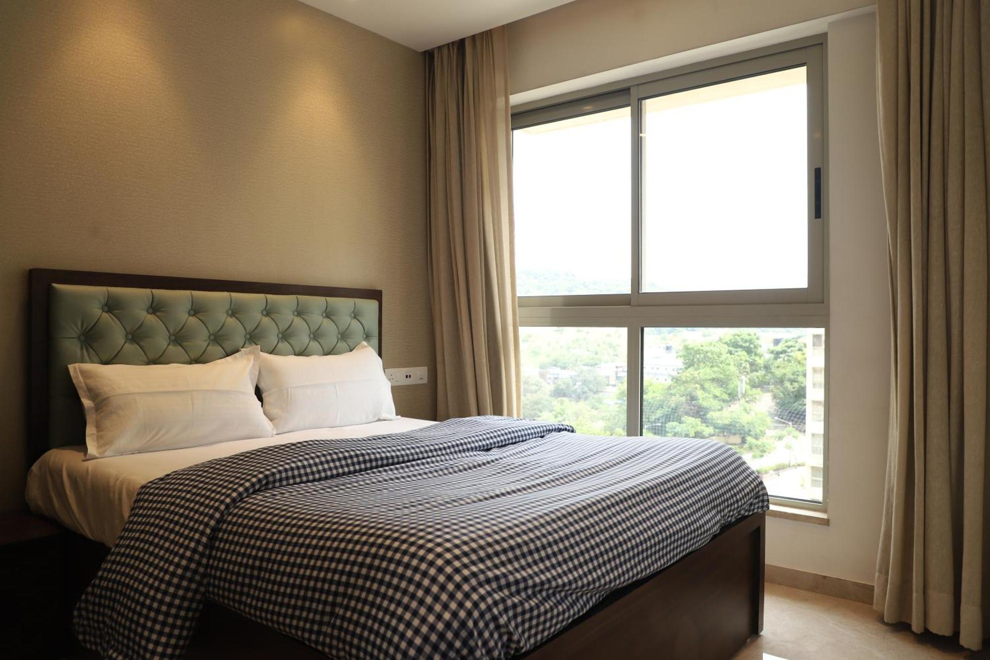 Aparthotel Zenia Luxury Suites And Serviced *