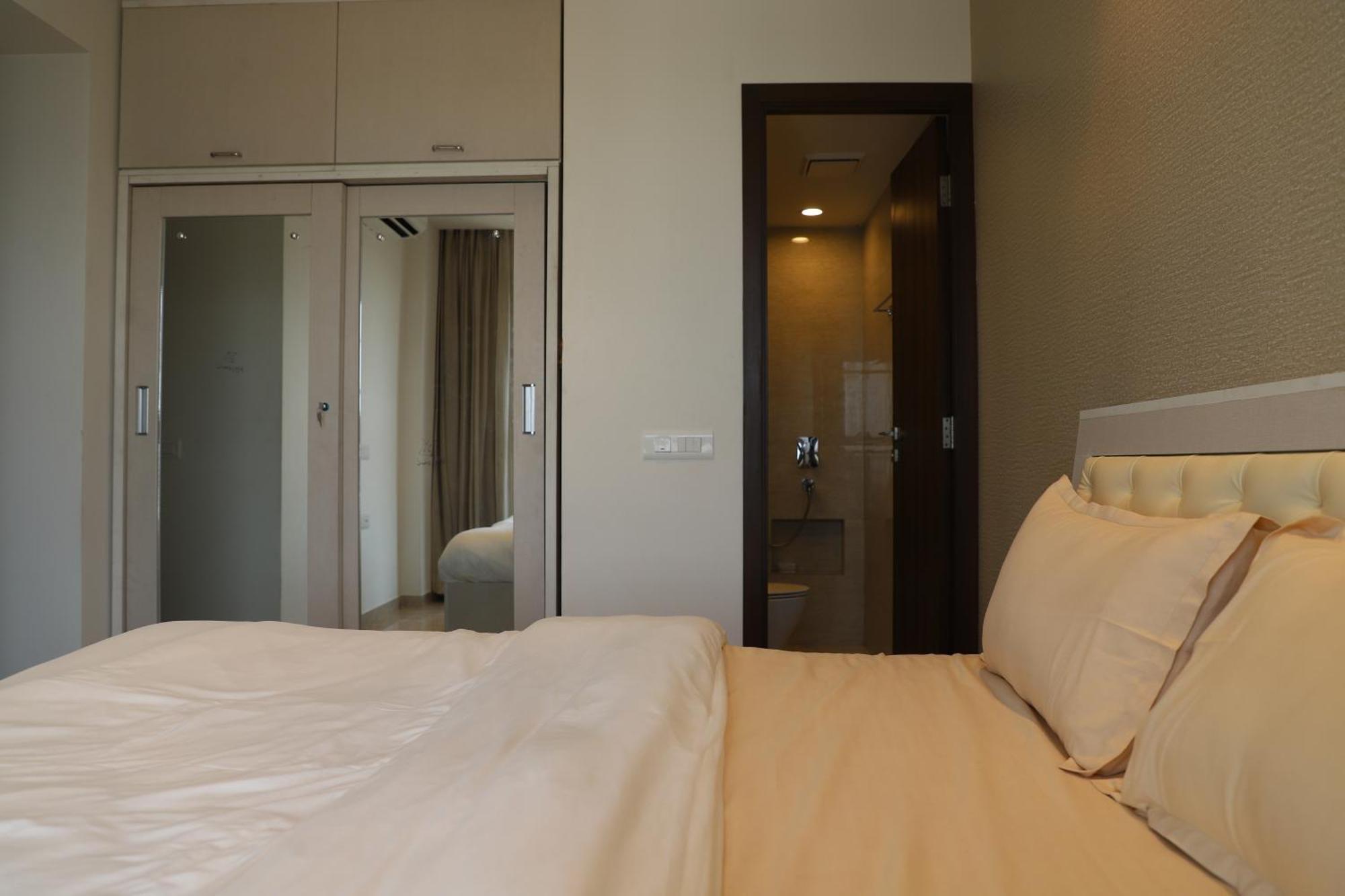 Zenia Luxury Suites And Serviced Aparthotel