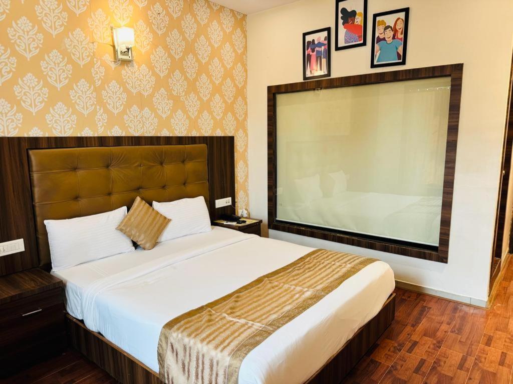 Bkc Mannat