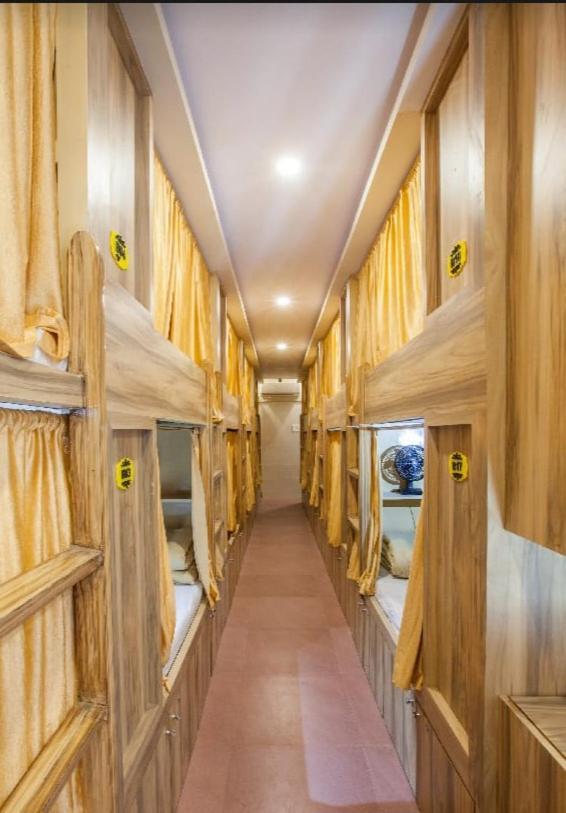 Abza Deluxe Hostel *