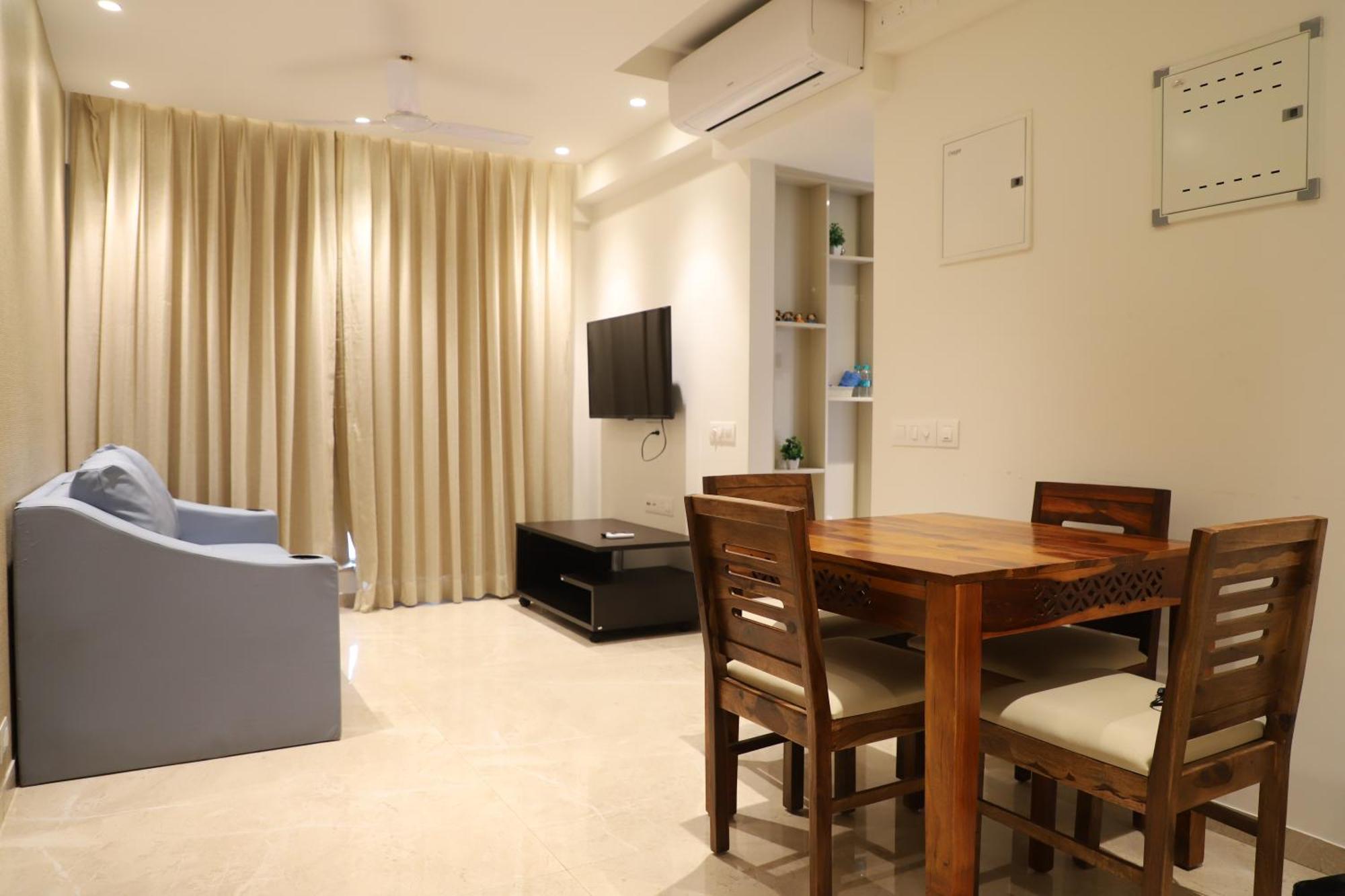 Zenia Luxury Suites And Serviced Mumbai